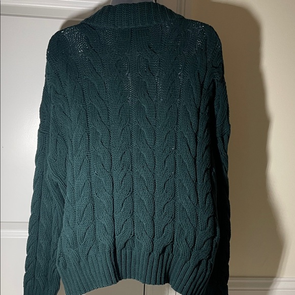 LOFT V-Neck Cable Knit Sweater - Deep Green - Picture 9 of 9